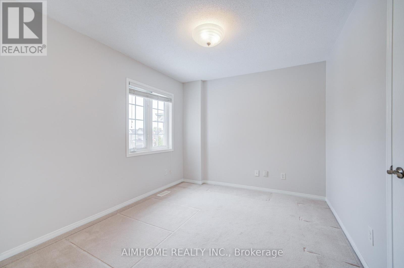 562 Mcbean Avenue, Newmarket, Ontario  L3X 2N5 - Photo 39 - N12550082