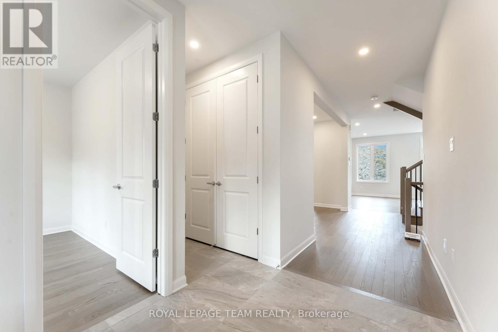 634 Bridgeport Avenue, Ottawa, Ontario  K4M 0W9 - Photo 2 - X11955268