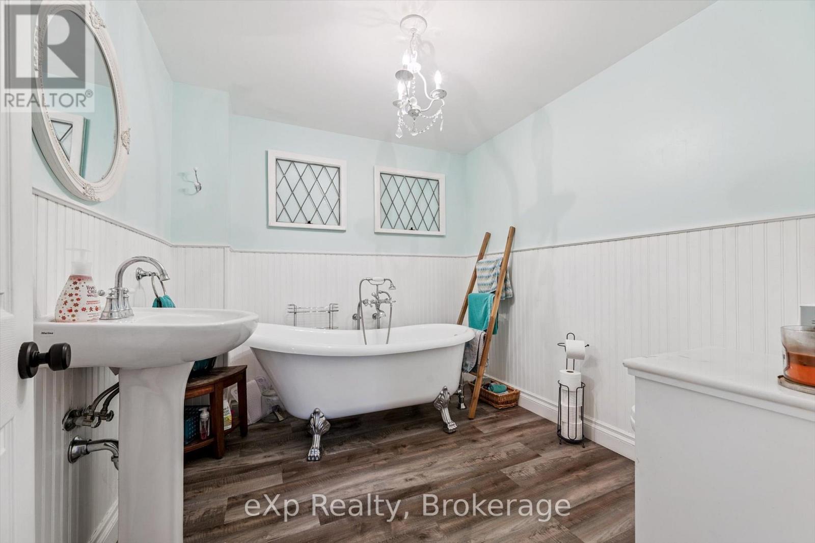 7223 Wellington Rd 51 Road, Guelph/eramosa, Ontario N0B 1B0 - Photo 37 - X12550134