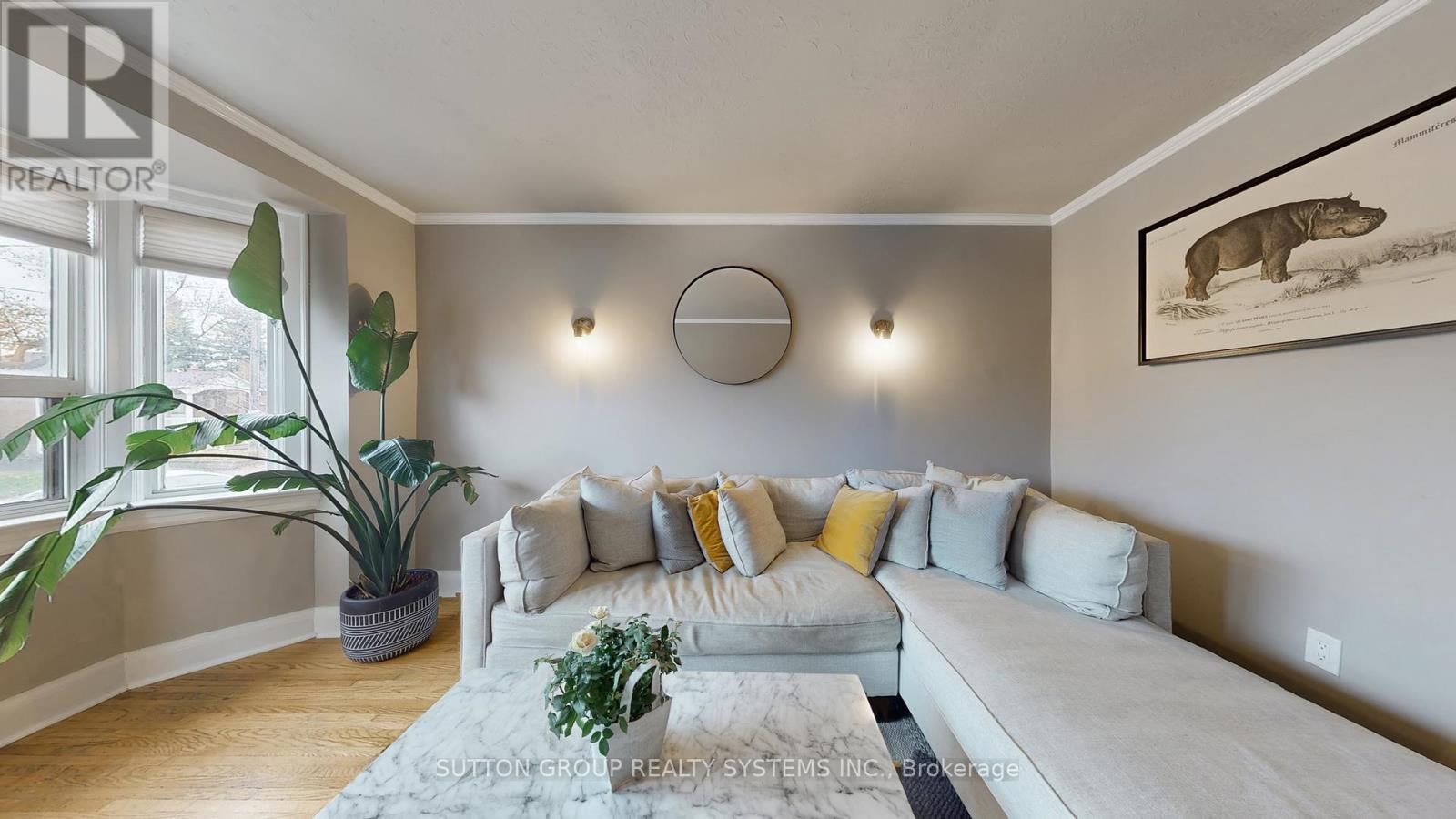 51 Juliet Crescent, Toronto, Ontario  M6M 1N5 - Photo 3 - W12550096