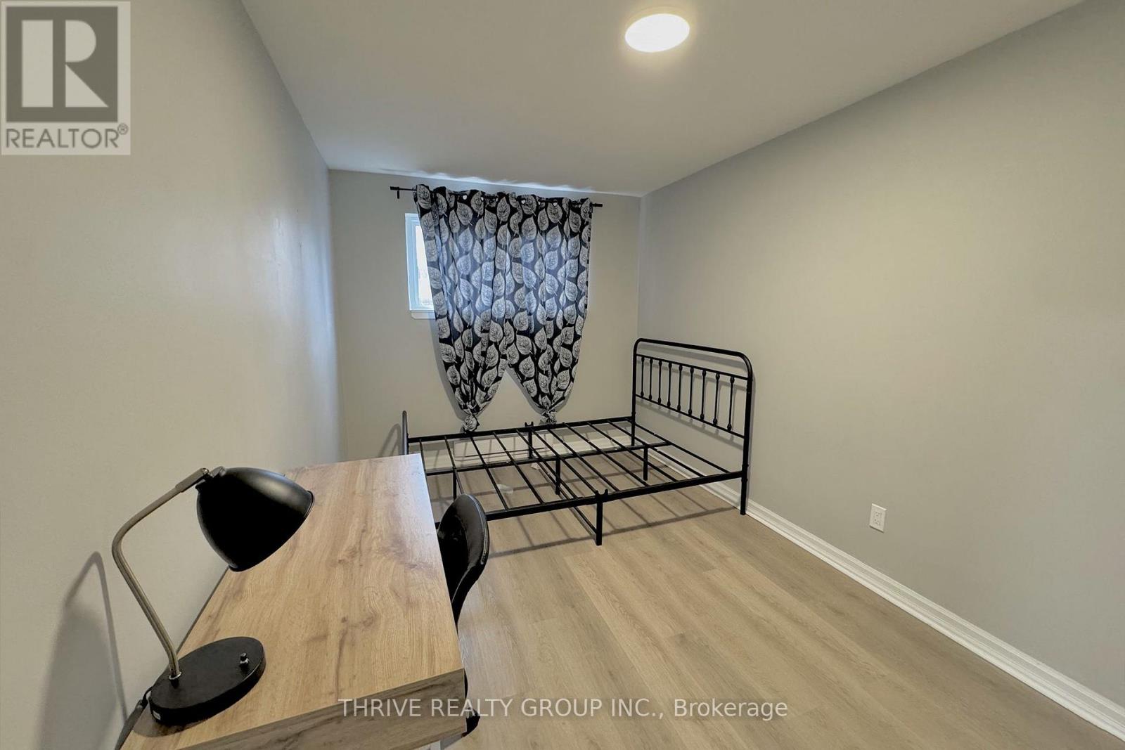 2 - 100 King Edward Avenue, London South, Ontario  N5Z 3T1 - Photo 9 - X12550132