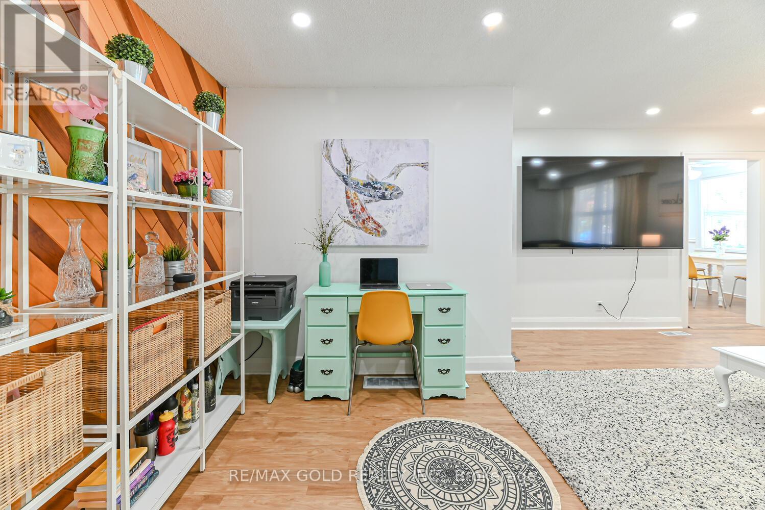 369 York Road, Guelph, Ontario  N1E 3H2 - Photo 12 - X12550060