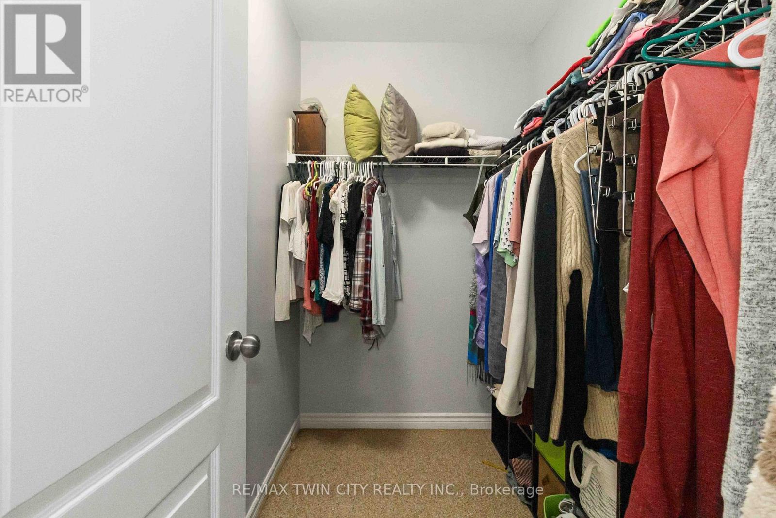 D2 - 12 Brantwood Park Road, Brantford, Ontario  N3P 1G2 - Photo 21 - X12550092