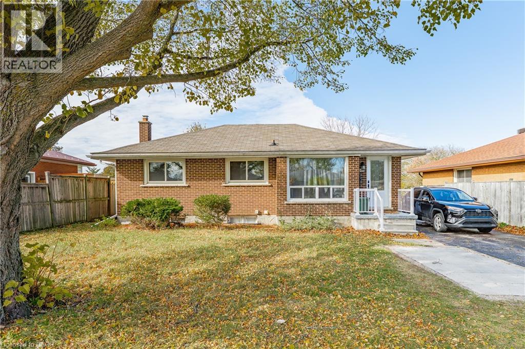 100 Lauris Avenue, Cambridge, Ontario  N1R 5L4 - Photo 3 - 40776578