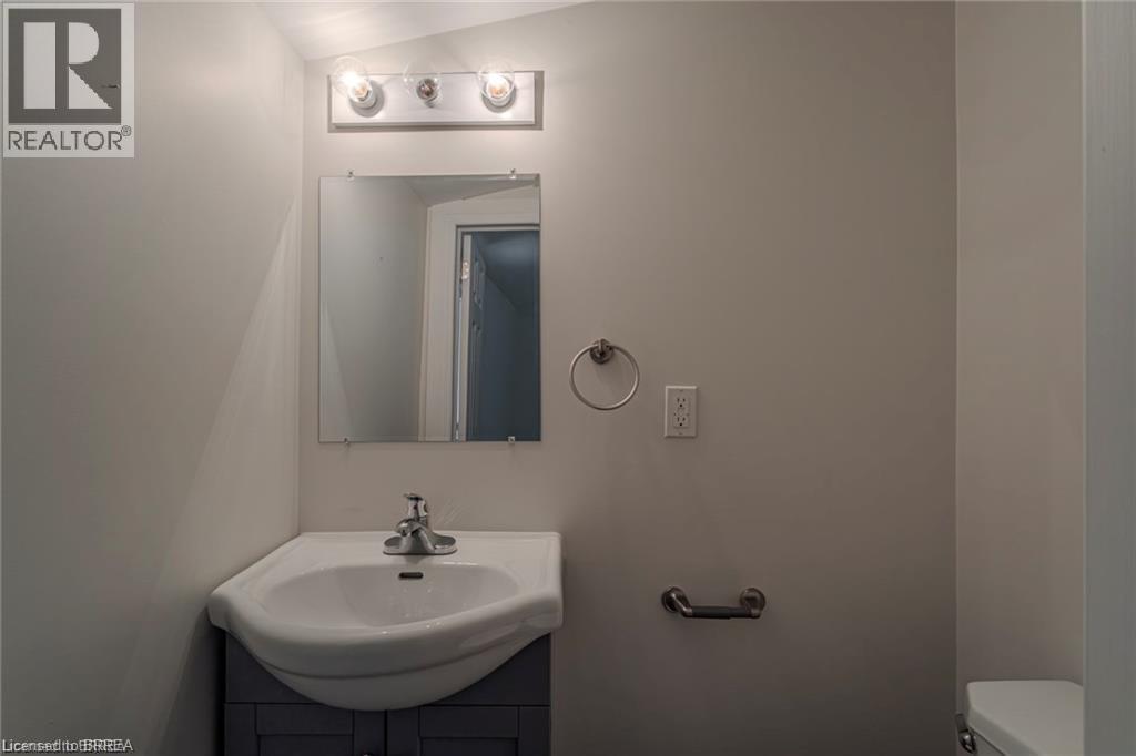 5 Halls Avenue, Brantford, Ontario  N3T 3X2 - Photo 19 - 40788515