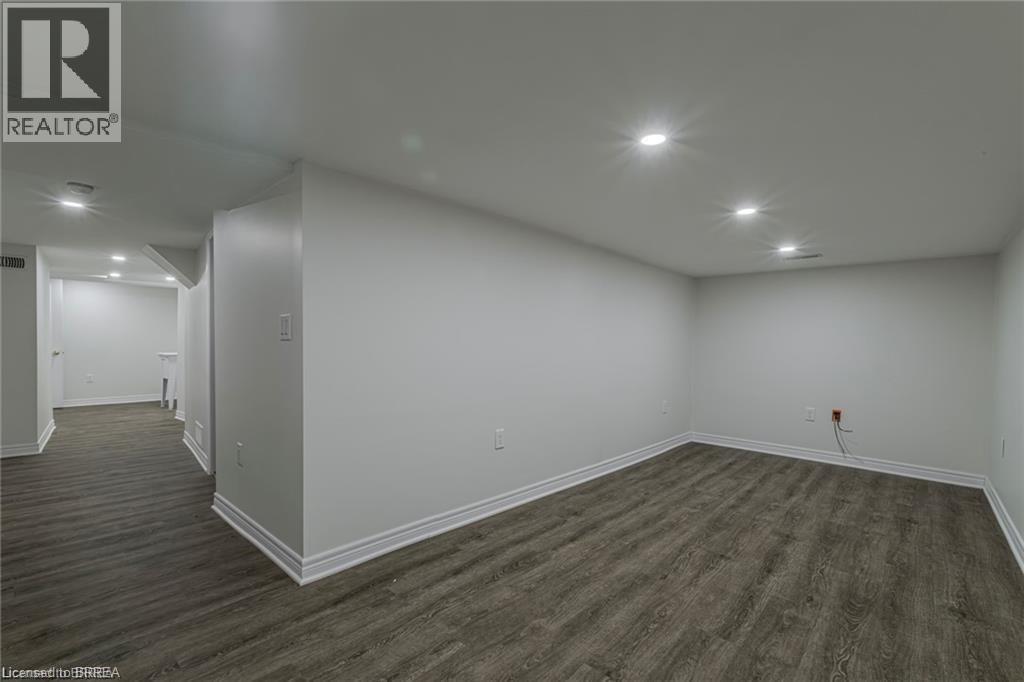 5 Halls Avenue, Brantford, Ontario  N3T 3X2 - Photo 28 - 40788515