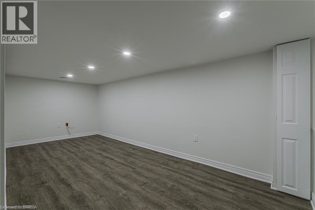 5 Halls Avenue, Brantford, Ontario  N3T 3X2 - Photo 29 - 40788515