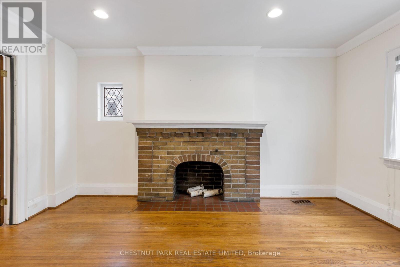 511 Davenport Road, Toronto, Ontario  M4V 1B8 - Photo 9 - C12550104