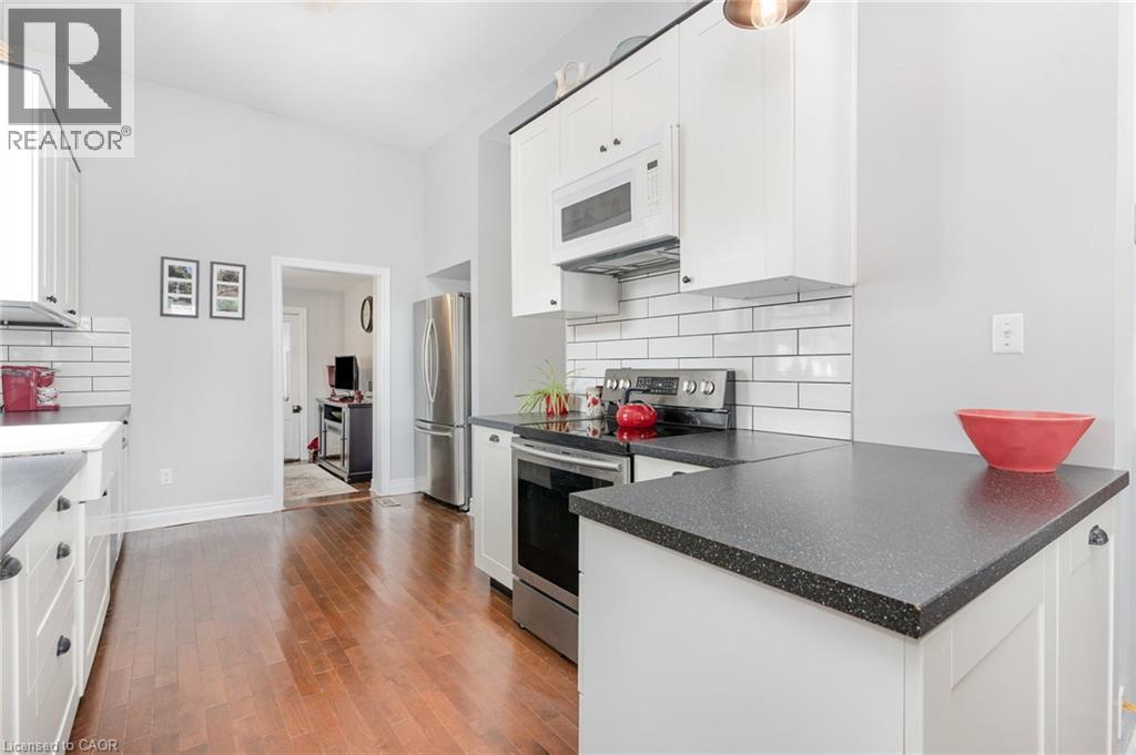 292 W Lambton Street W, Durham, Ontario  N0G 1R0 - Photo 9 - 40788643