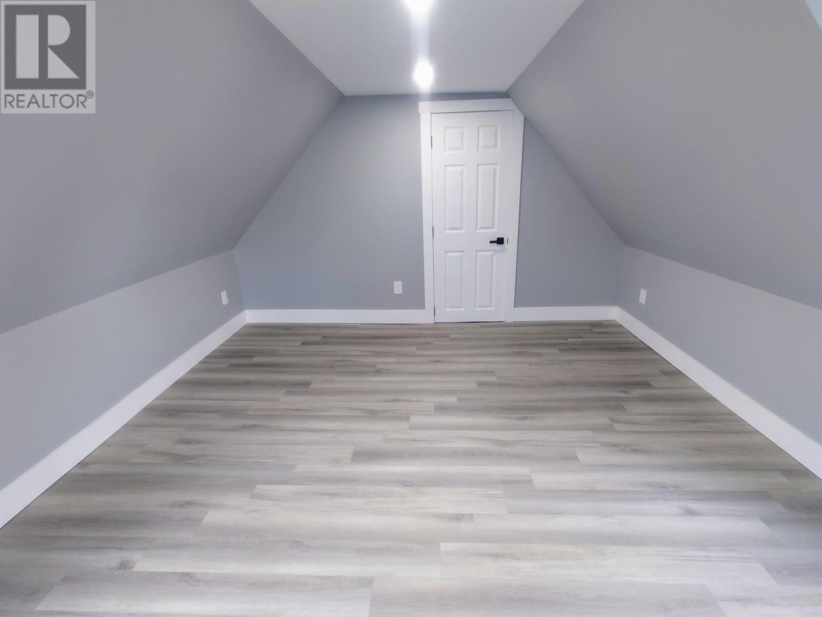 41 Main Drive East, Miscouche, Prince Edward Island C0B 1T0 - Photo 8 - 202528070