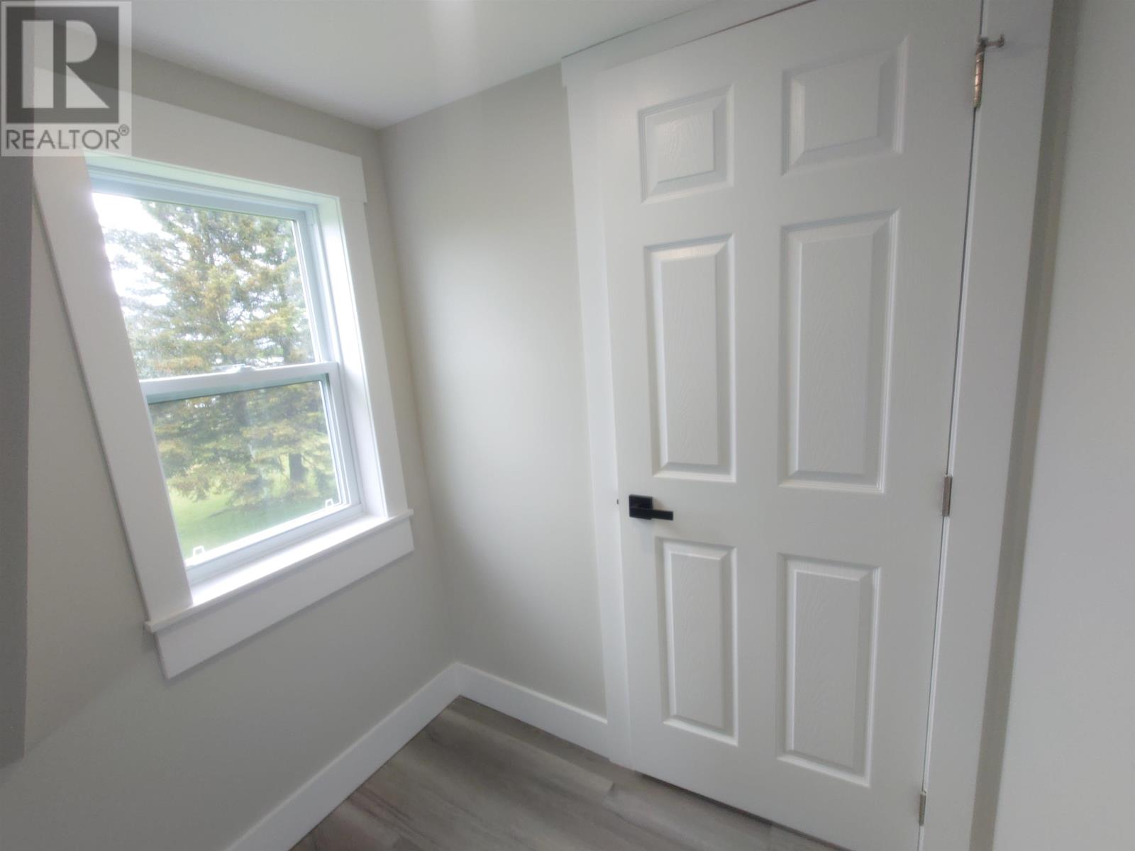 41 Main Drive East, Miscouche, Prince Edward Island C0B 1T0 - Photo 9 - 202528070