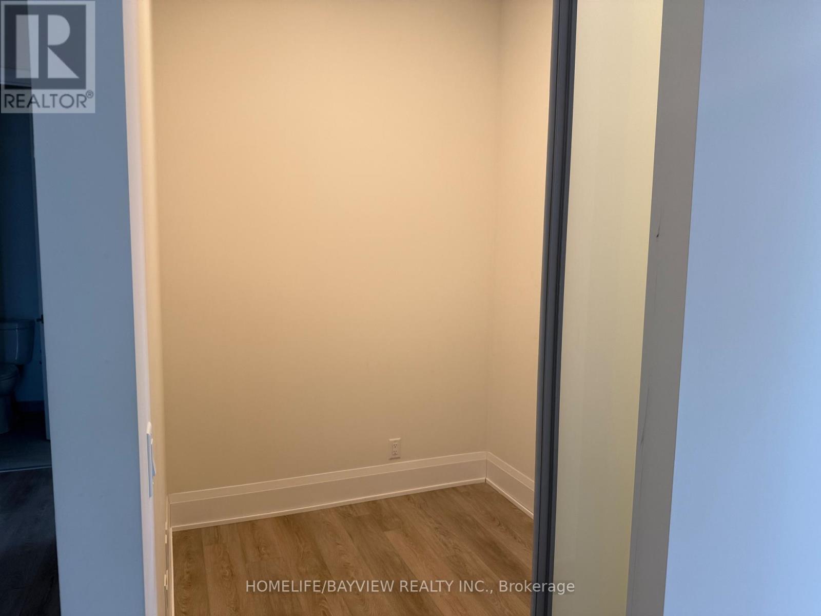 Ph01 - 38 Water Walk Drive, Markham, Ontario  L3R 6M8 - Photo 19 - N12550122