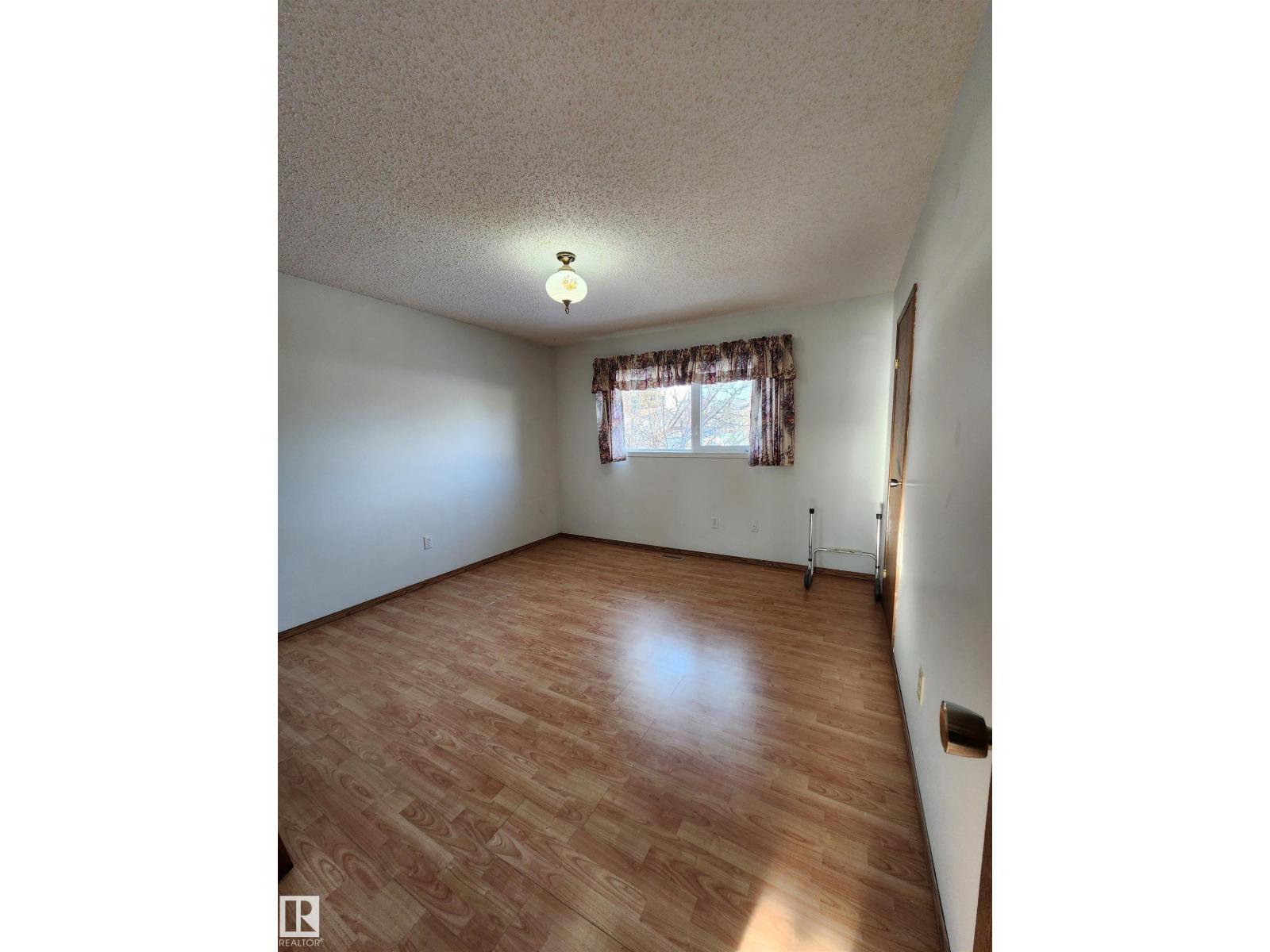 4709 Lakeshore Dr, Bonnyville Town, Alberta  T9N 1P9 - Photo 16 - E4448825