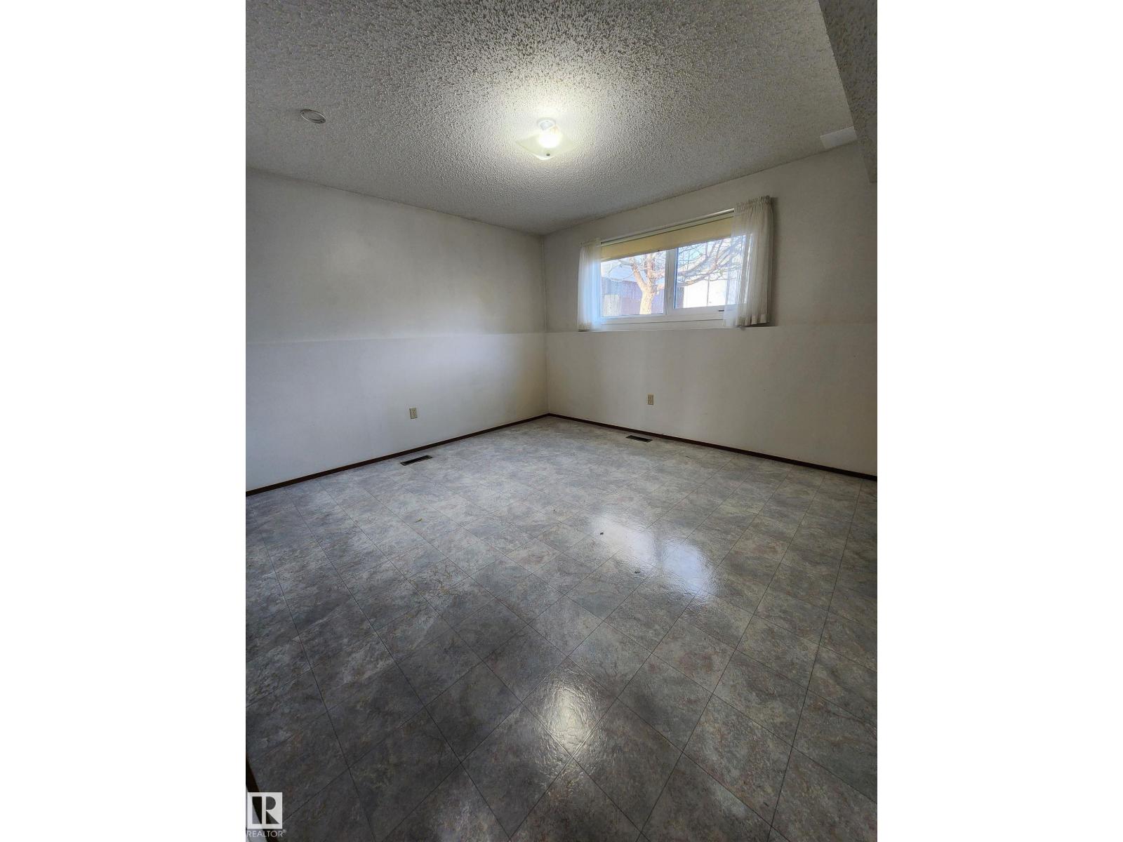 4709 Lakeshore Dr, Bonnyville Town, Alberta  T9N 1P9 - Photo 27 - E4448825