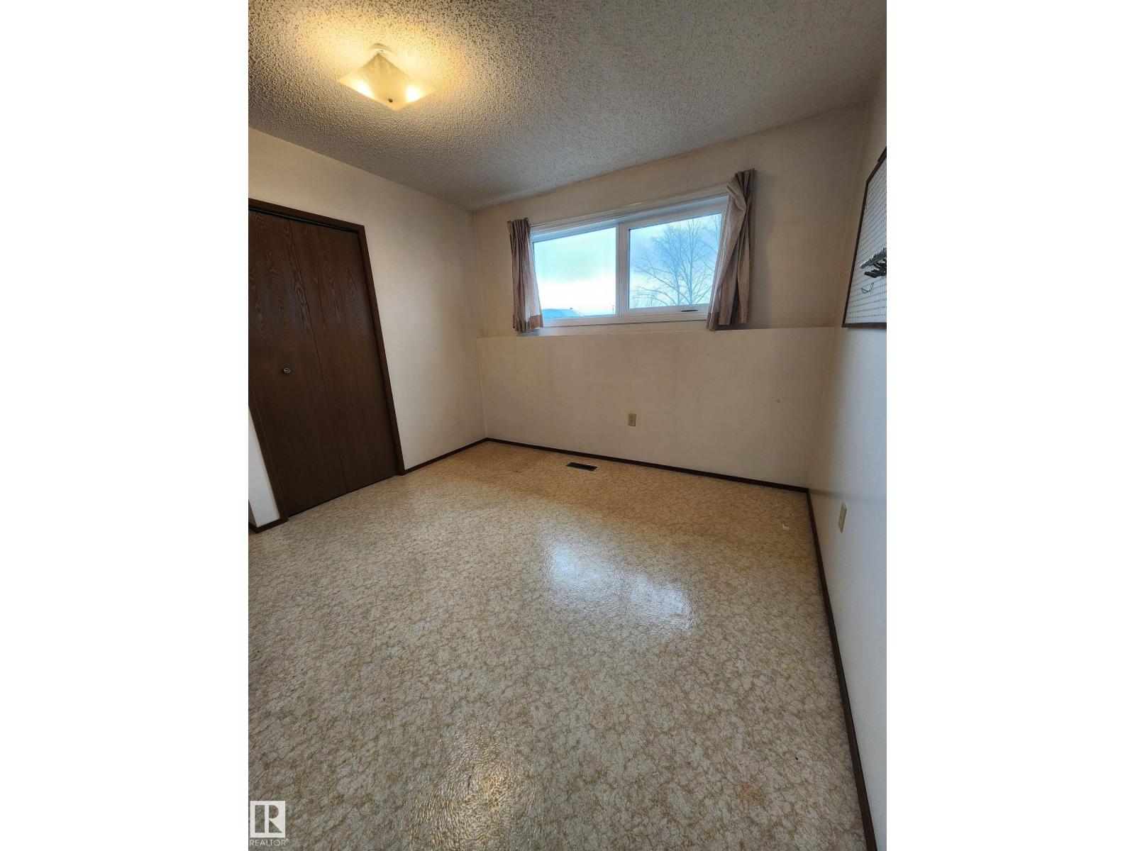 4709 Lakeshore Dr, Bonnyville Town, Alberta  T9N 1P9 - Photo 31 - E4448825