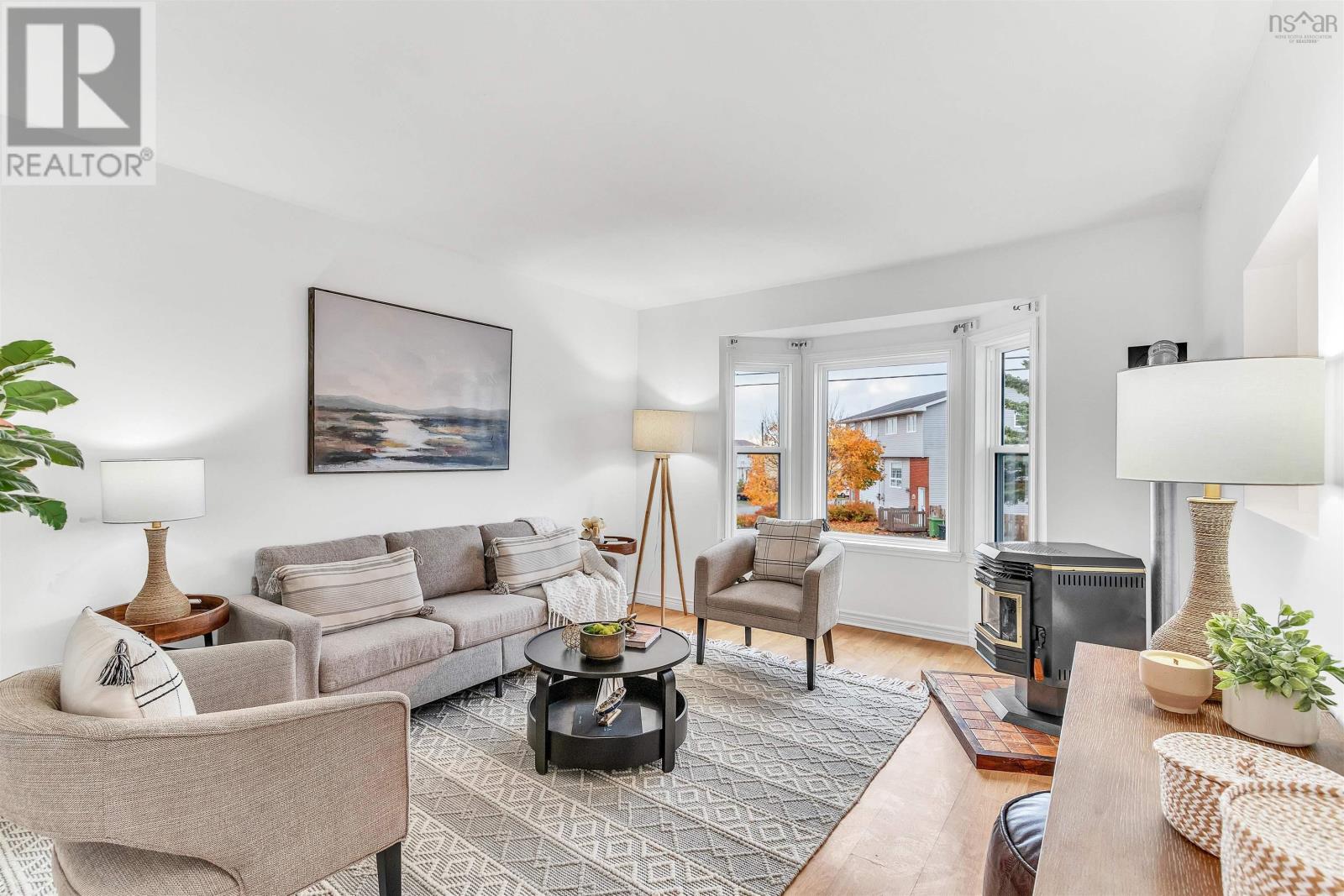 Property at 63 Cannon Crescent image 4