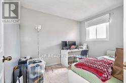 1296 Valerie Crescent W, Oakville, Ontario  L6J 7E5 - Photo 10 - W12550106