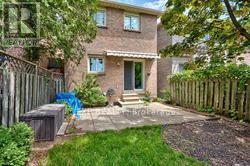 1296 Valerie Crescent W, Oakville, Ontario  L6J 7E5 - Photo 16 - W12550106