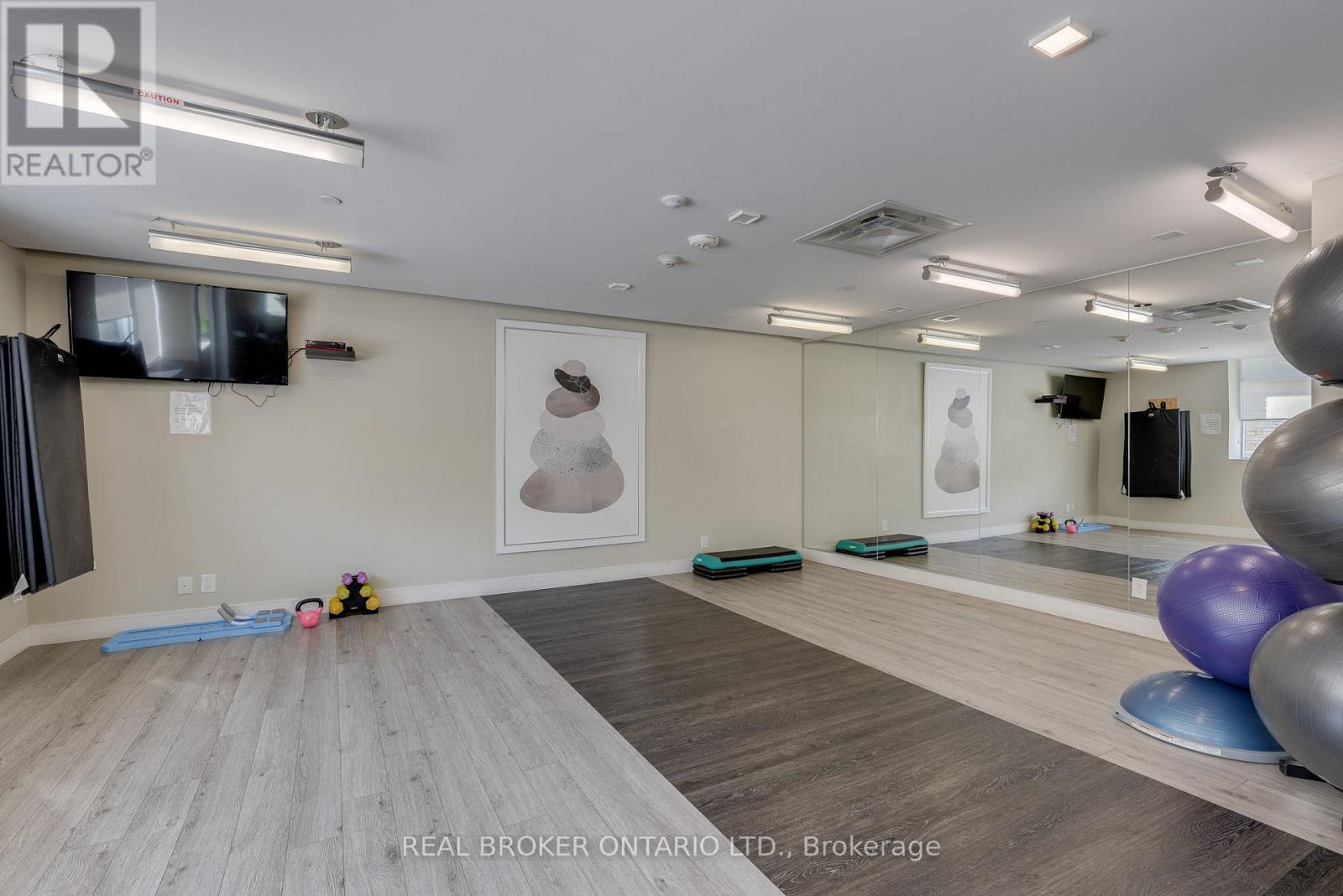 236 - 1575 Lakeshore Road W, Mississauga, Ontario  L5J 1J4 - Photo 25 - W12550120