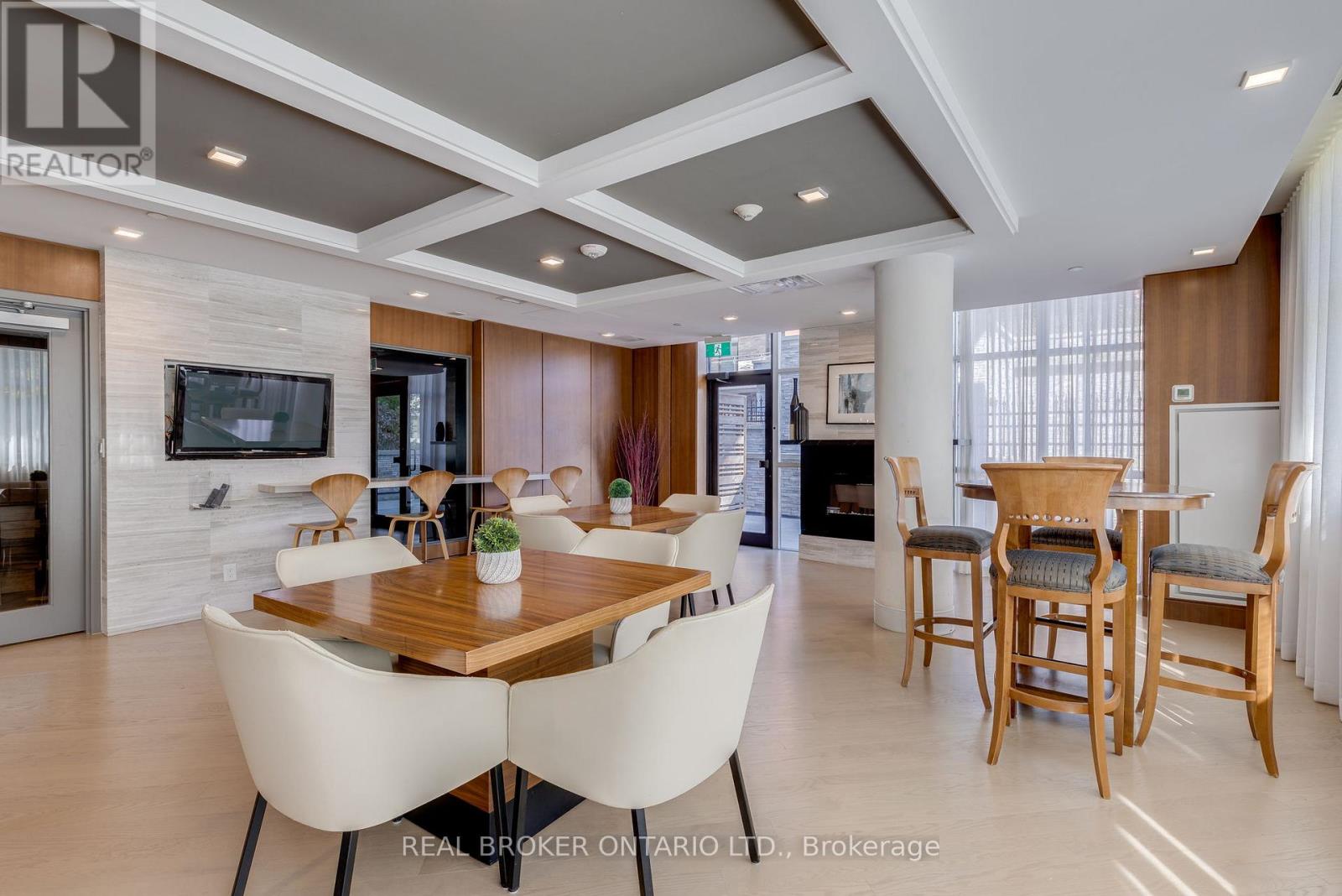 236 - 1575 Lakeshore Road W, Mississauga, Ontario  L5J 1J4 - Photo 32 - W12550120