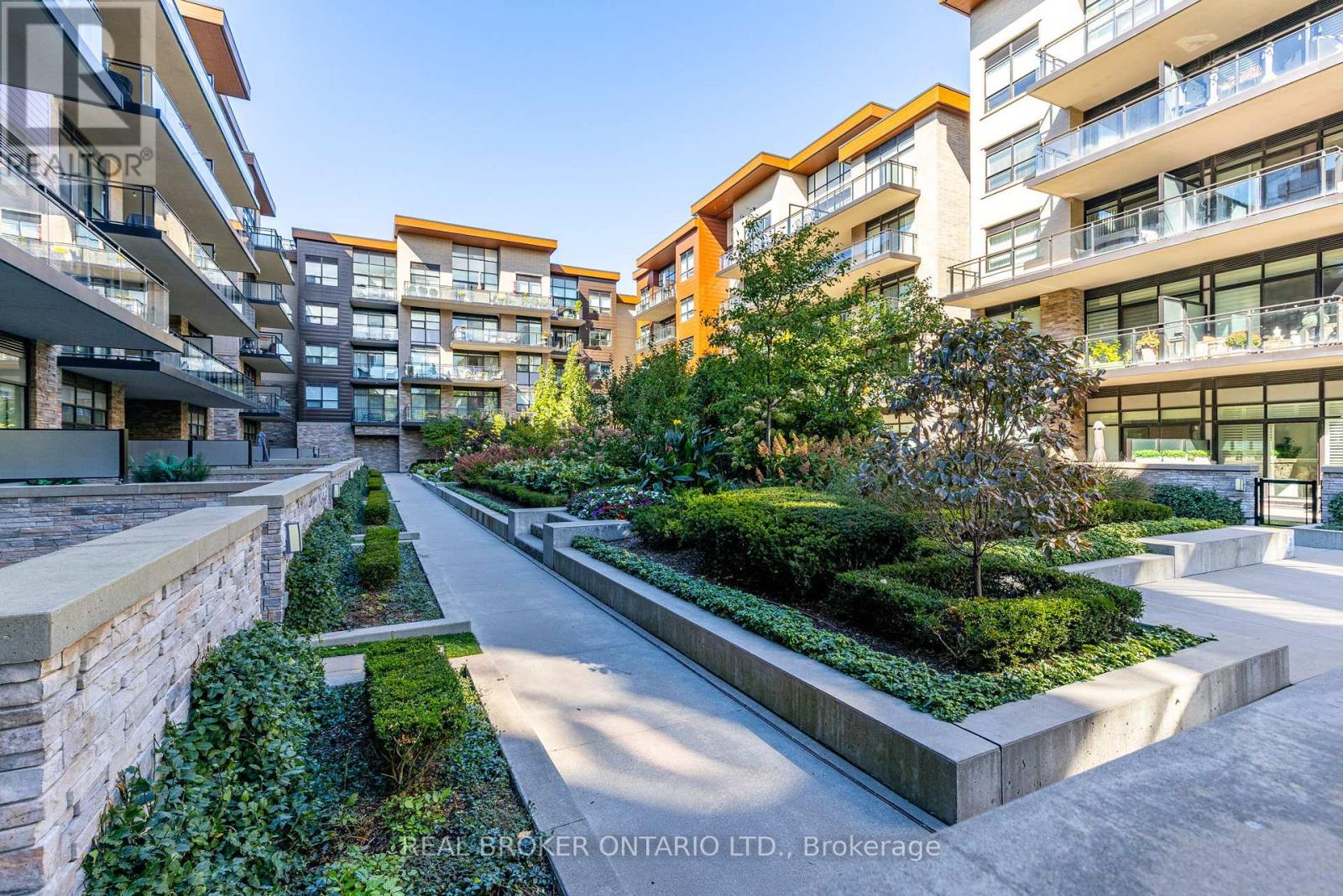 236 - 1575 Lakeshore Road W, Mississauga, Ontario  L5J 1J4 - Photo 36 - W12550120