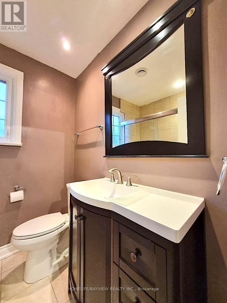 Main - 68 Rockport Crescent, Richmond Hill, Ontario  L4C 2L8 - Photo 15 - N12548280