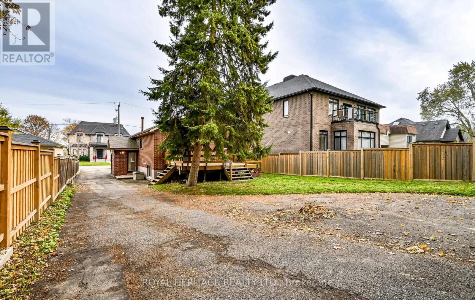 548 Marksbury Road, Pickering, Ontario  L1W 2S6 - Photo 16 - E12550162