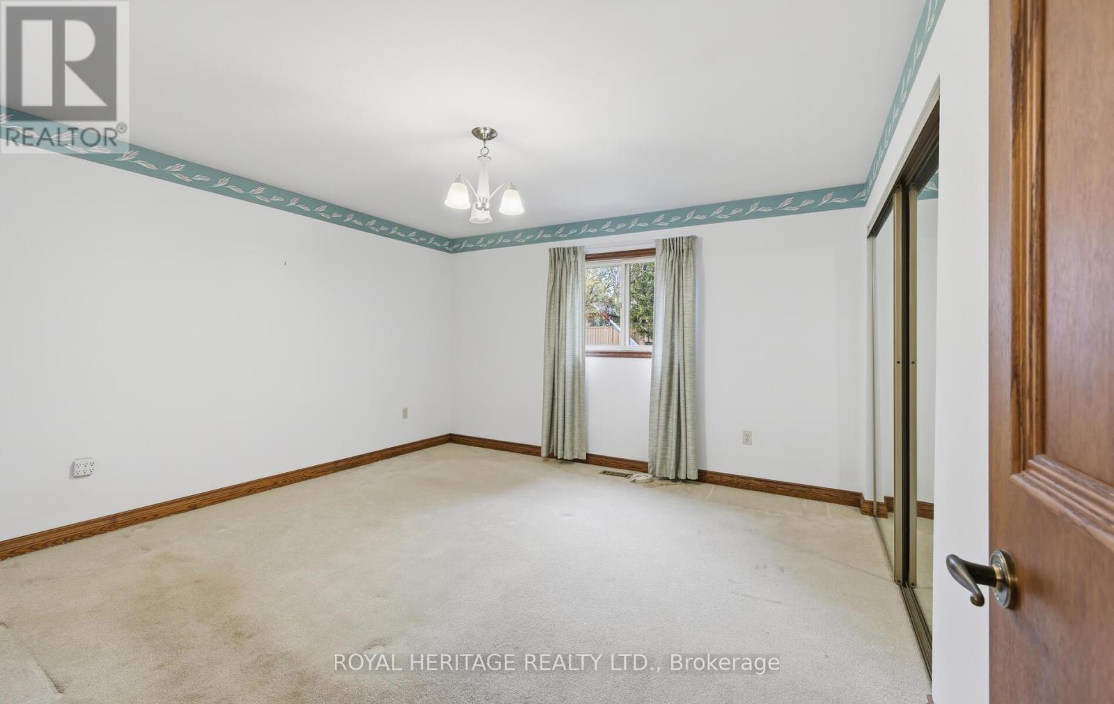 548 Marksbury Road, Pickering, Ontario  L1W 2S6 - Photo 30 - E12550162