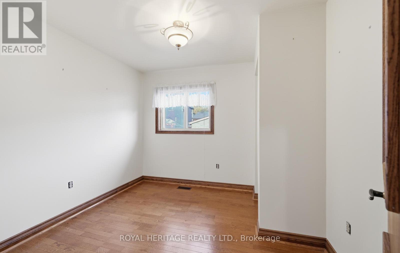 548 Marksbury Road, Pickering, Ontario  L1W 2S6 - Photo 32 - E12550162