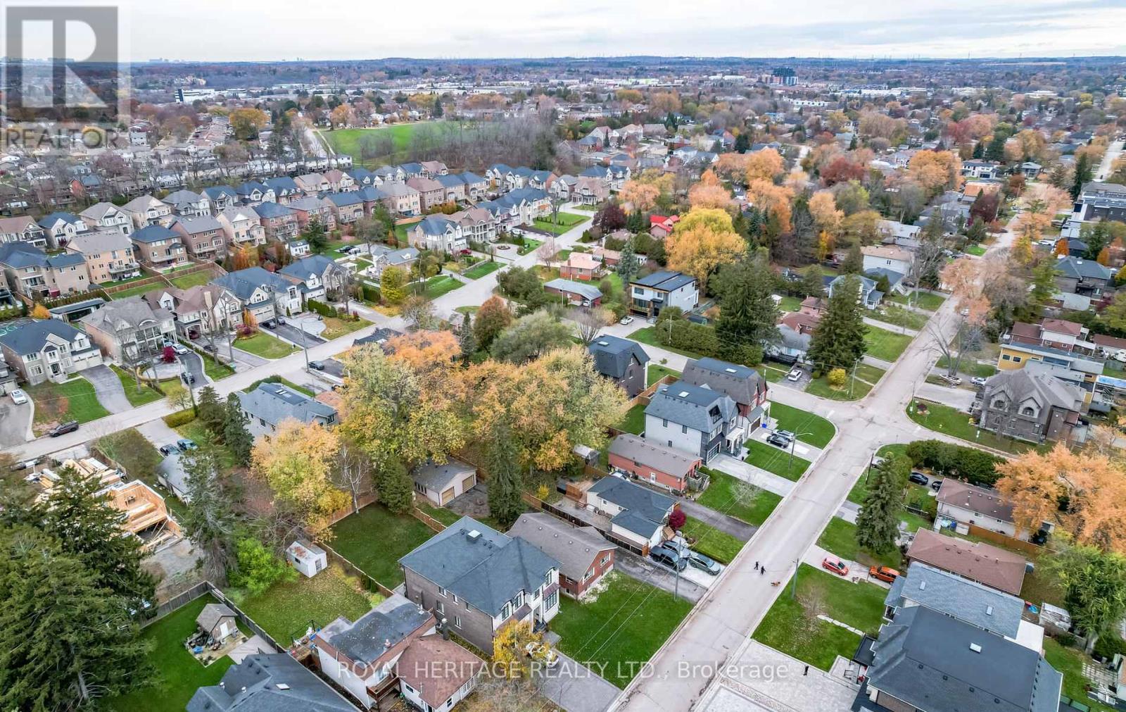 548 Marksbury Road, Pickering, Ontario  L1W 2S6 - Photo 6 - E12550162