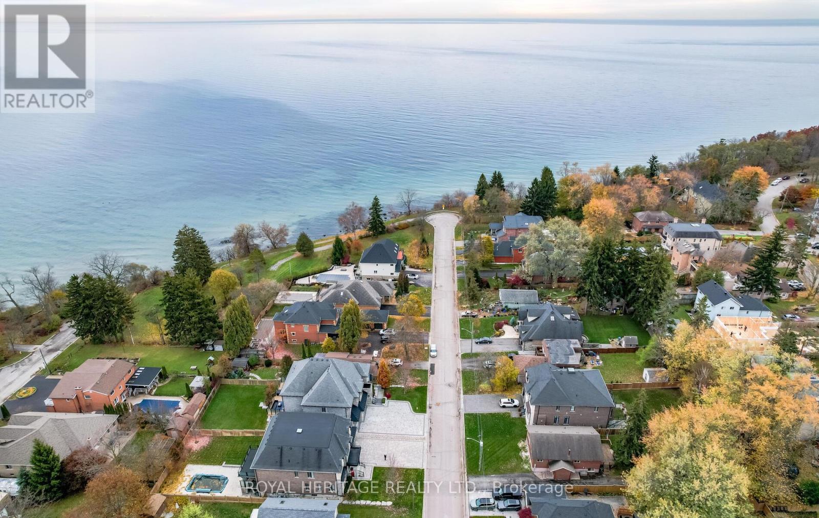 548 Marksbury Road, Pickering, Ontario  L1W 2S6 - Photo 9 - E12550162