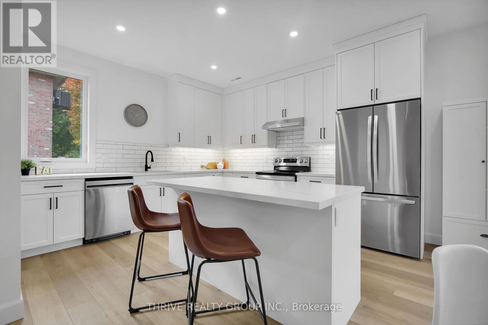 4 - 74 Church Street, Stratford, Ontario N5A 2R2 - Photo 14 - X12550142