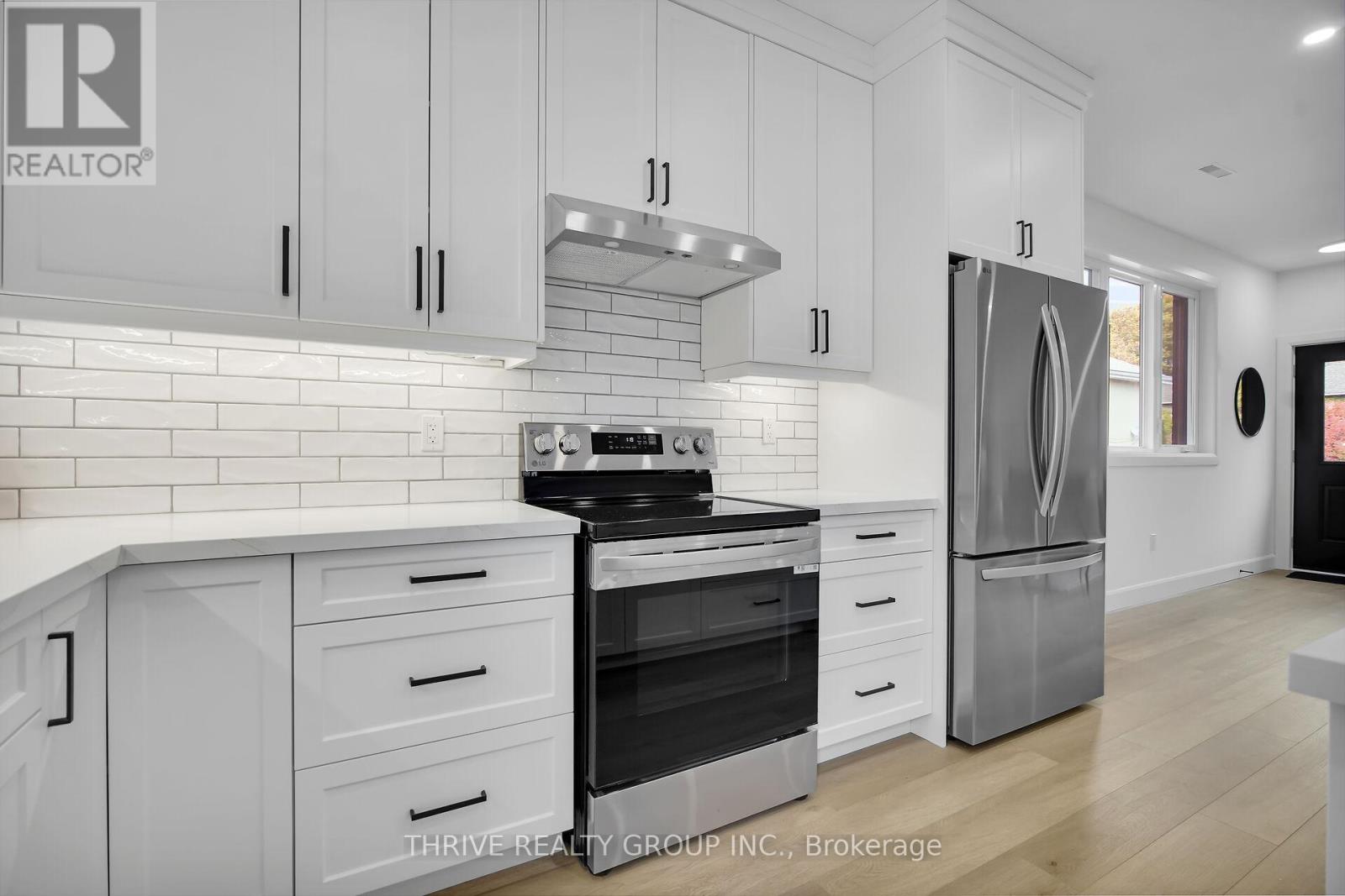 4 - 74 Church Street, Stratford, Ontario N5A 2R2 - Photo 16 - X12550142