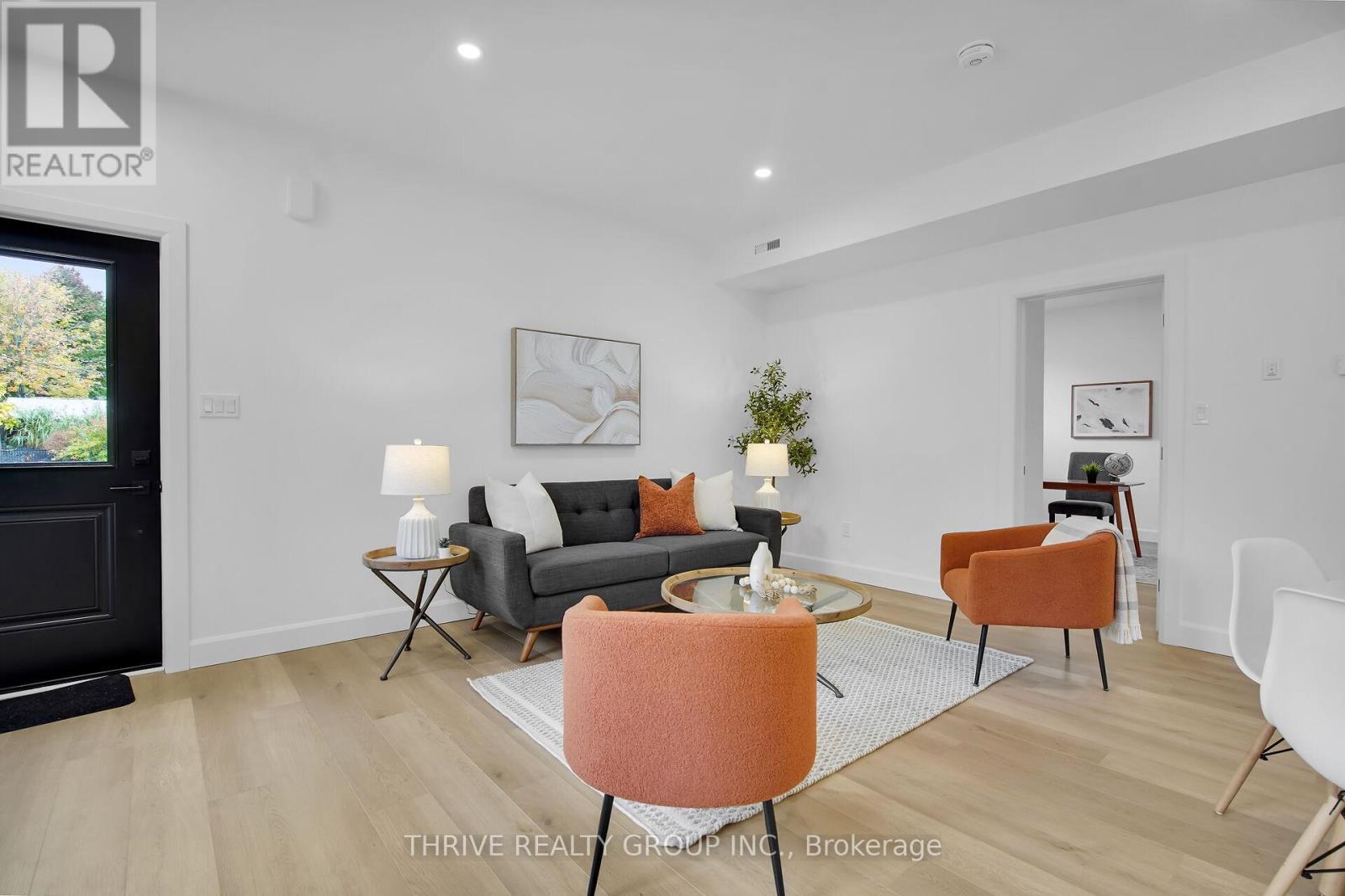 4 - 74 Church Street, Stratford, Ontario N5A 2R2 - Photo 9 - X12550142