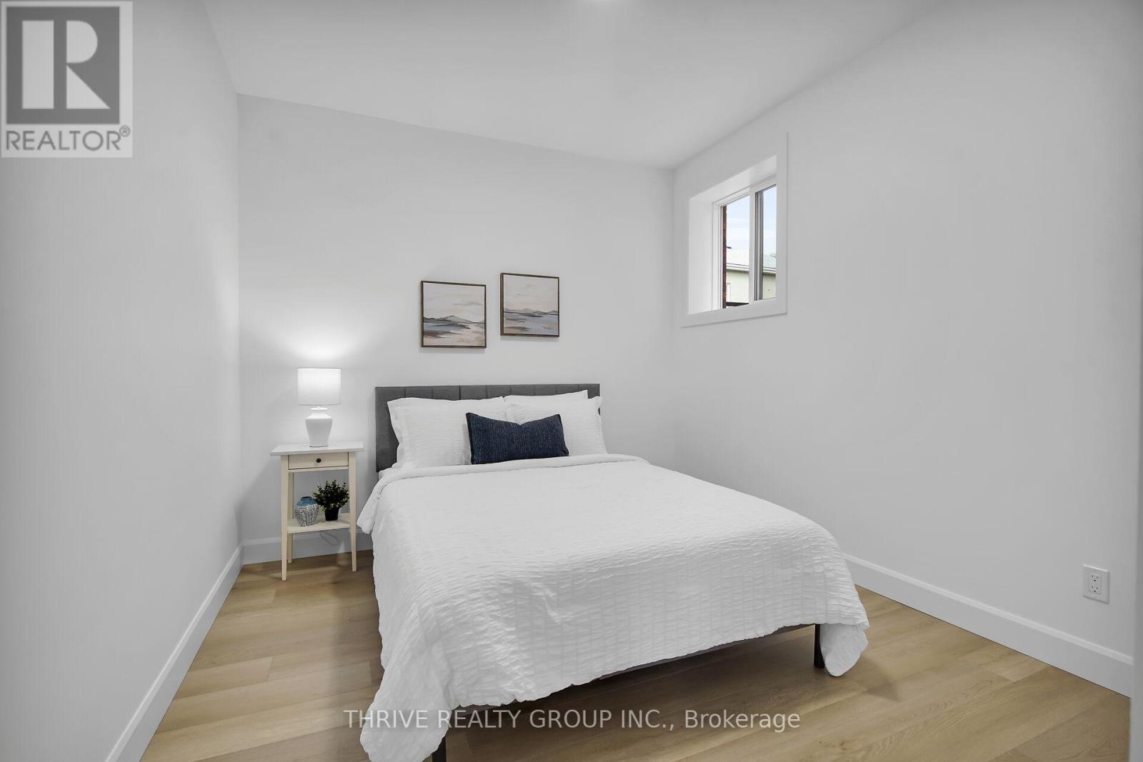 6 - 74 Church Street, Stratford, Ontario  N5A 2R2 - Photo 15 - X12550146