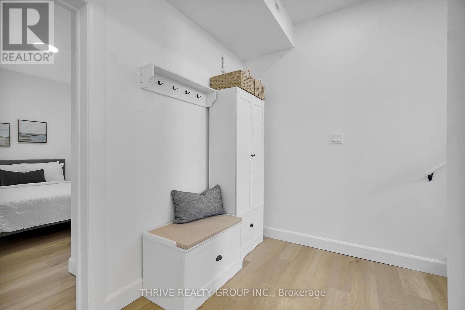 6 - 74 Church Street, Stratford, Ontario  N5A 2R2 - Photo 7 - X12550146