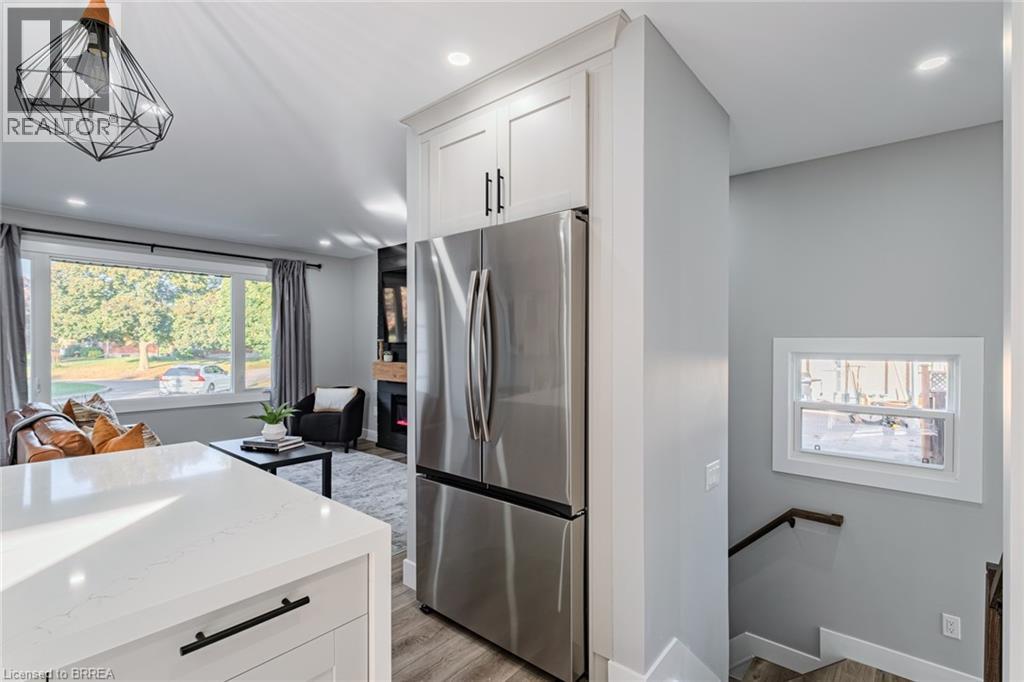 14 Montour Place, Brantford, Ontario N3R 5E5 - Photo 12 - 40787956