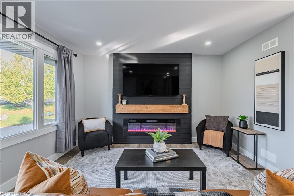 14 Montour Place, Brantford, Ontario N3R 5E5 - Photo 4 - 40787956