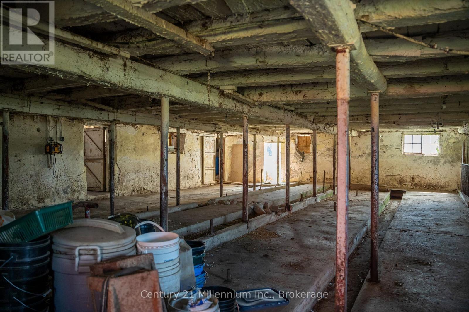 425158 Irish Lake Road, Grey Highlands, Ontario  N0C 1H0 - Photo 48 - X12544534