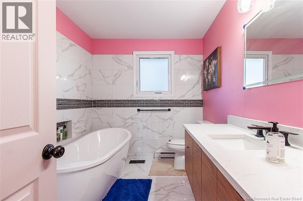 73 Laurelle Avenue, Moncton, New Brunswick  E1G 1G2 - Photo 11 - NB129891