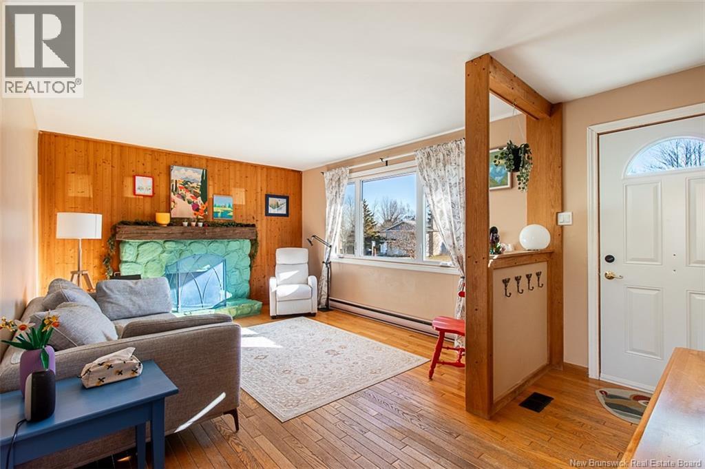 73 Laurelle Avenue, Moncton, New Brunswick  E1G 1G2 - Photo 4 - NB129891