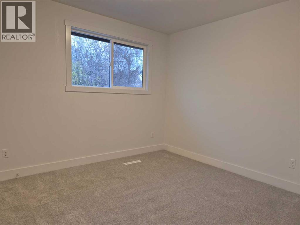 1605 3 Avenue N, Lethbridge, Alberta  t1h 0j7 - Photo 11 - A2266926