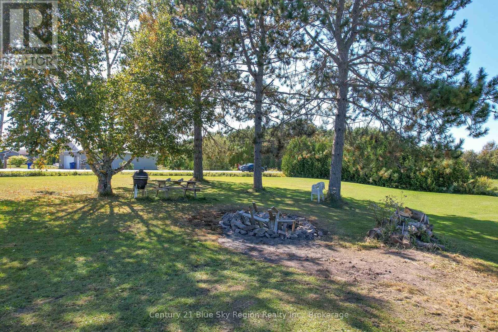 781 Lalande Road, West Nipissing, Ontario P2B 2V3 - Photo 45 - X12418548