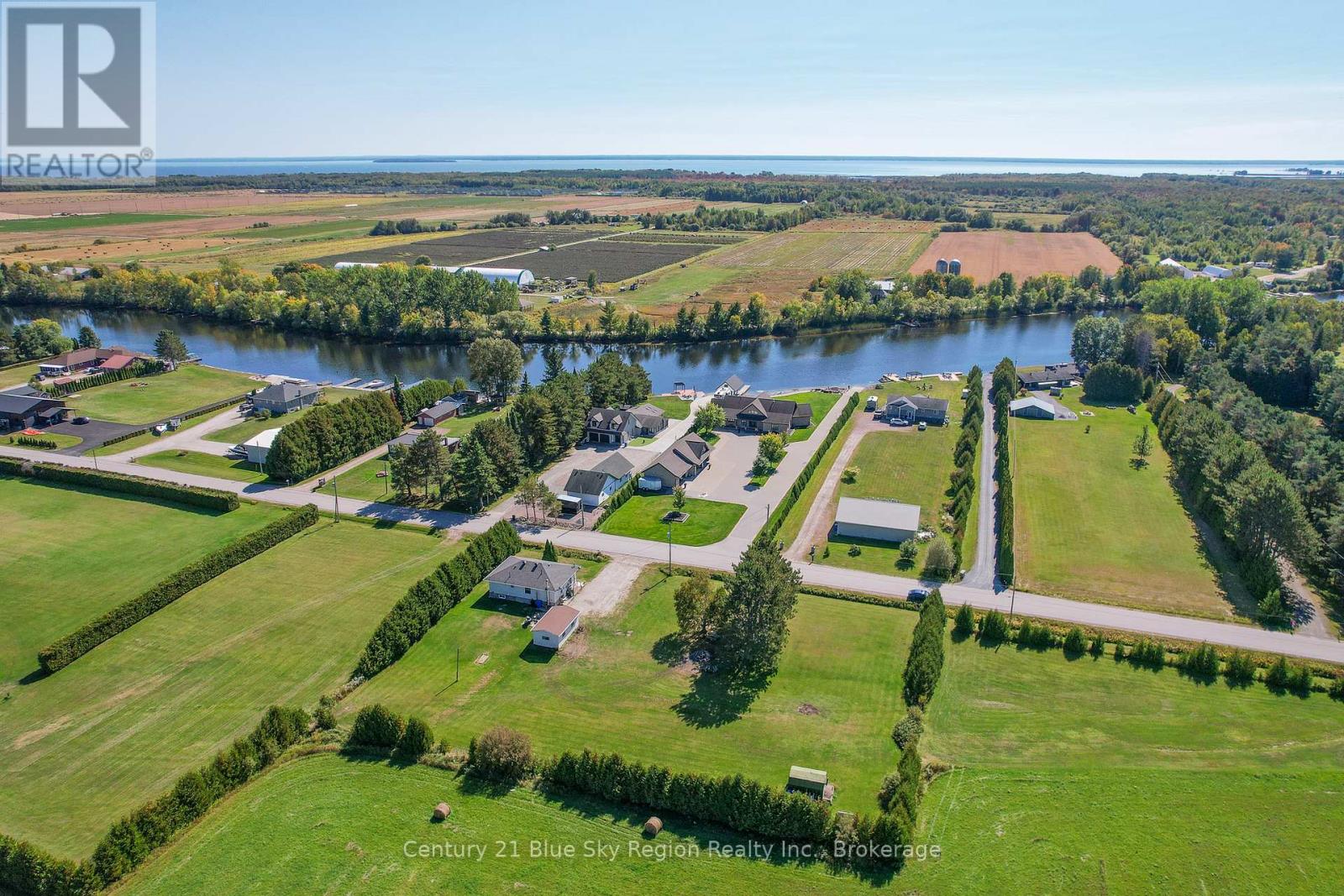 781 Lalande Road, West Nipissing, Ontario P2B 2V3 - Photo 42 - X12418548