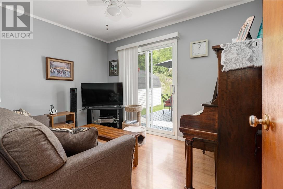 58 Mckinnon Street, Sudbury, Ontario P3B 3J3 - Photo 7 - 2125638