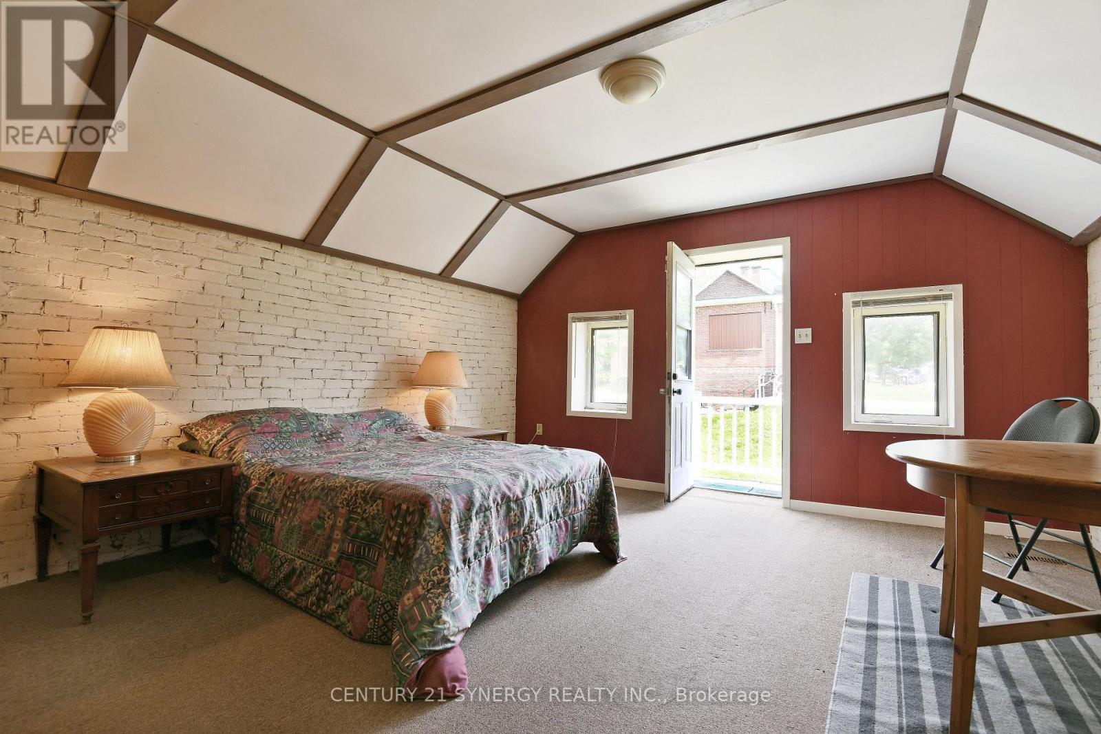 180 River Road, Mcnab/braeside, Ontario  K7S 1R4 - Photo 21 - X12449395