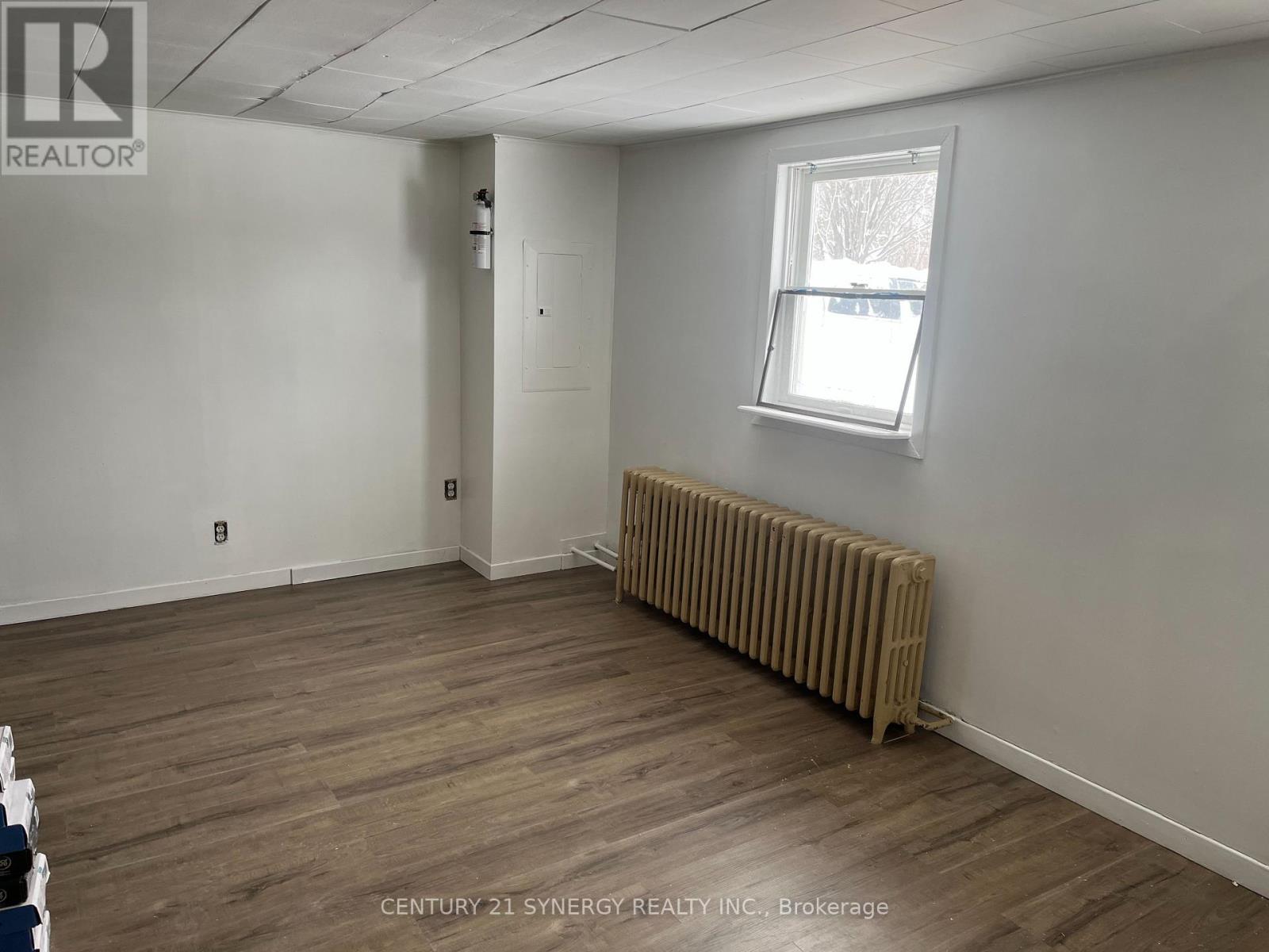 180 River Road, Mcnab/braeside, Ontario  K7S 1R4 - Photo 38 - X12449395