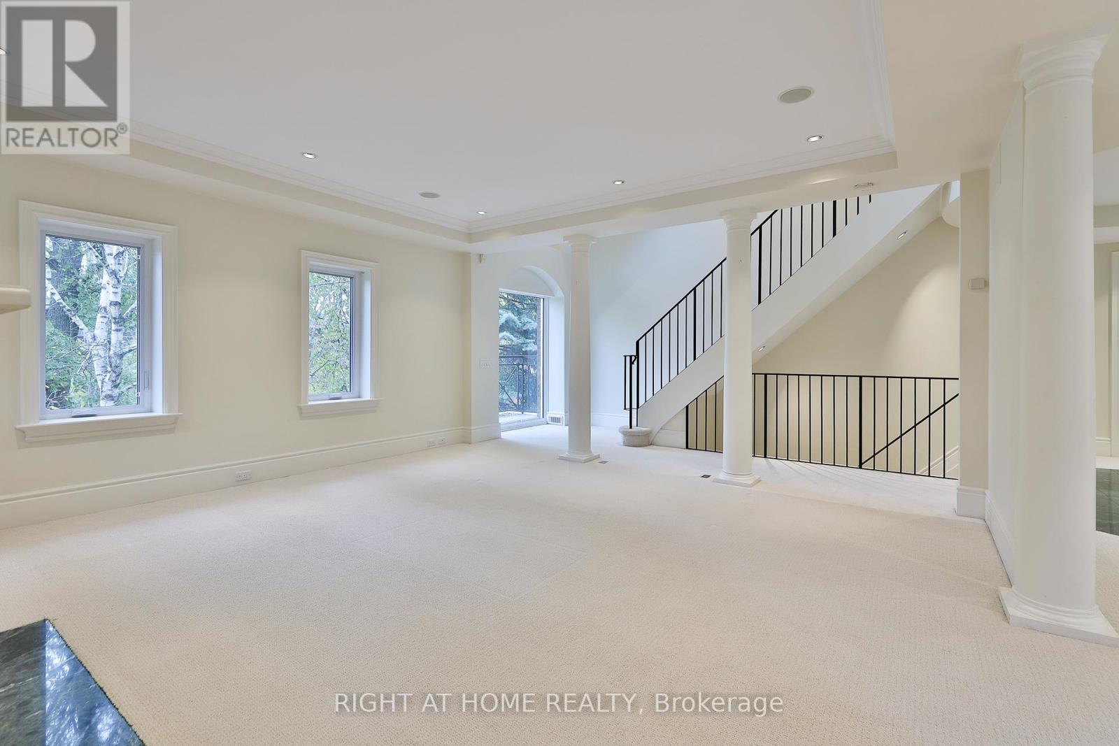 Upper - 119 Chaplin Crescent, Toronto, Ontario  M5P 1A6 - Photo 6 - C12550198