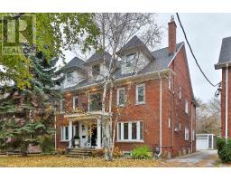 Upper - 119 Chaplin Crescent, Toronto (Forest Hill South), Ca