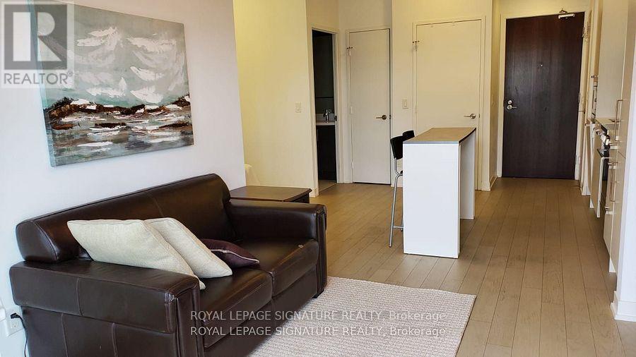 S1015 - 120 Bayview Avenue N, Toronto, Ontario  M5A 3R7 - Photo 3 - C12550204